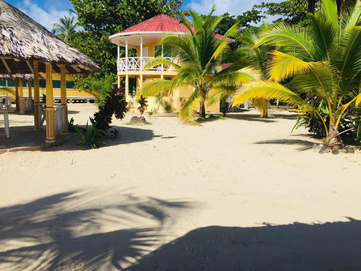 Pic-Nic Beach Corn Island Hotel Bagian luar foto