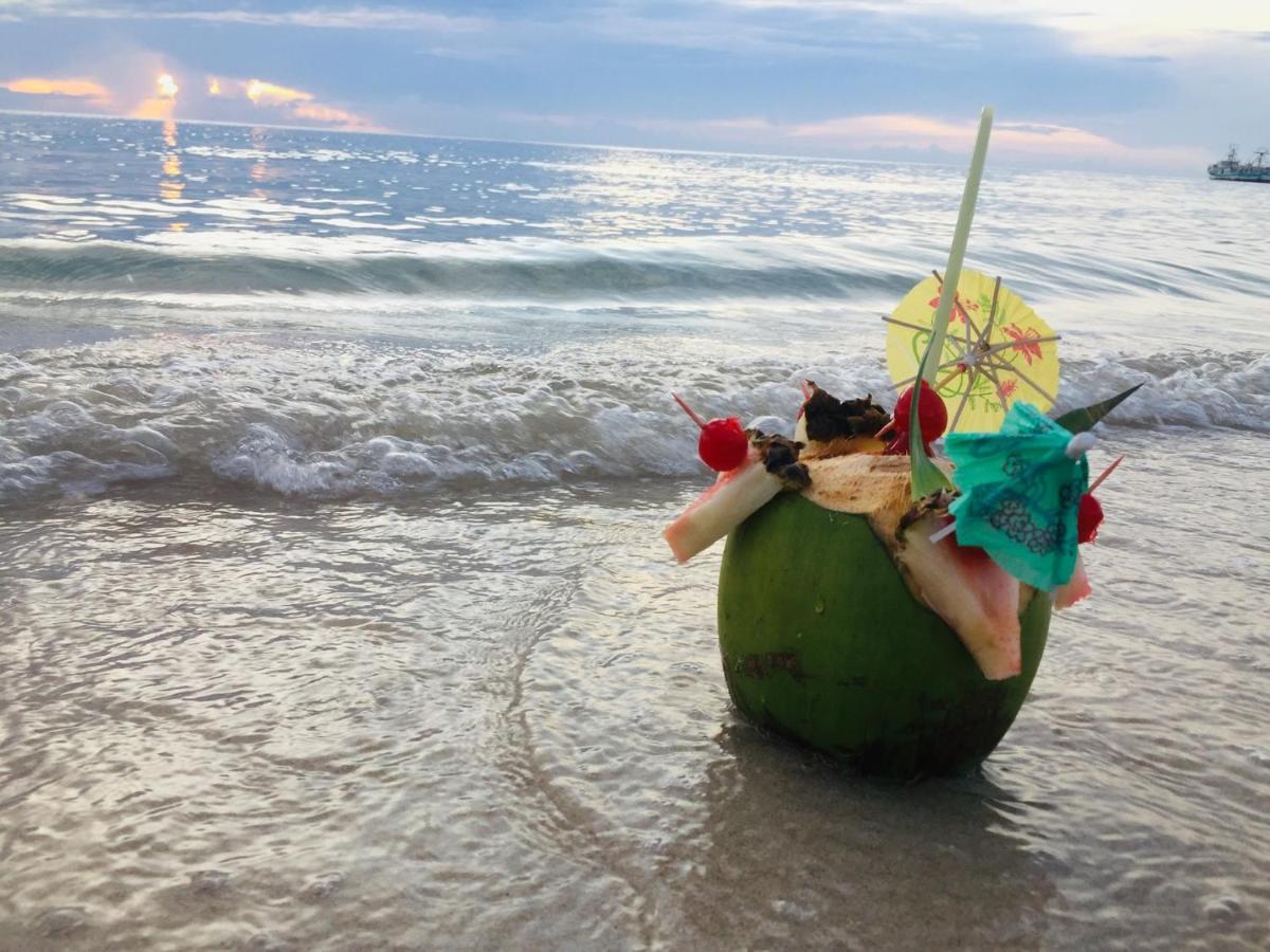 Pic-Nic Beach Corn Island Hotel Bagian luar foto
